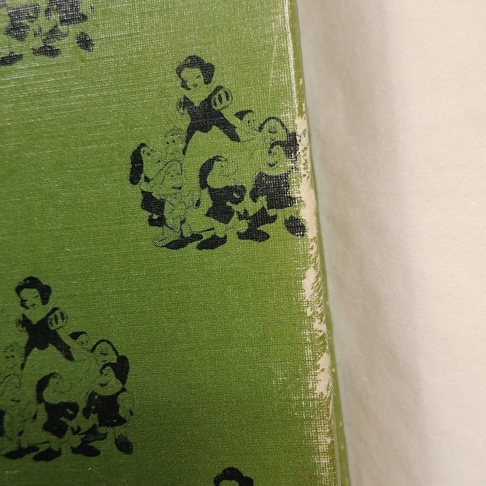 Vintage 1965 Walt Disney stories book - Picture 5 of 12